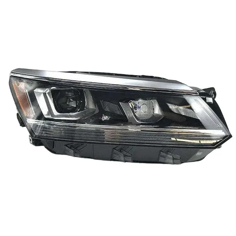 561-941-005-F Headlight for VOLKSWAGEN PASSAT 2015-2018