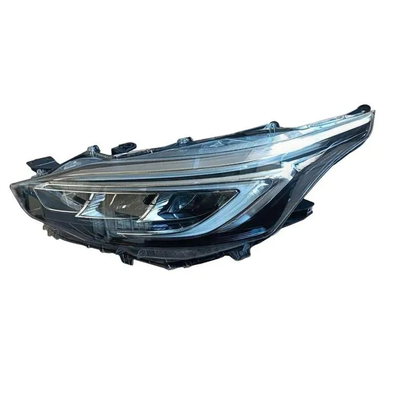 81110-YL020 Headlight for TOYOTA YARIS 2020