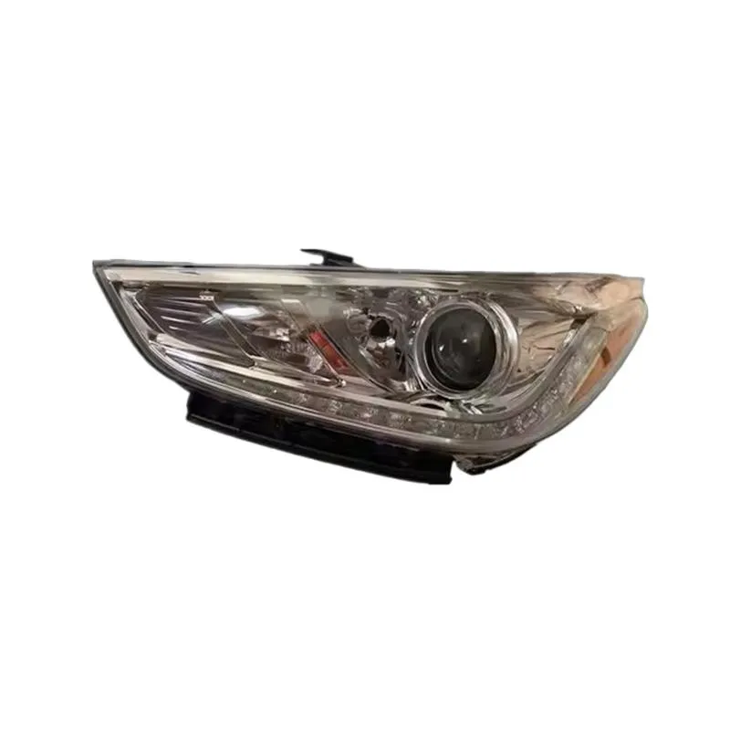 前大灯 92207-S1000 — HYUNDAI ACCENT 2017