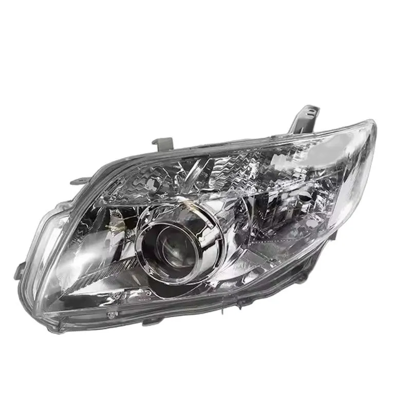 Scheinwerfer R:81110-12B10 — TOYOTA COROLLA AXIO 2006-2012